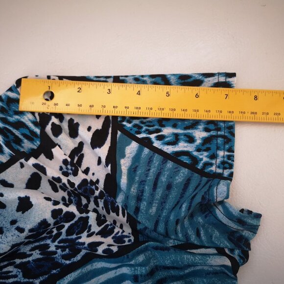 Classic Editions Ladies Animal Print Size XL Made in Canada Top - Picture 9 of 10